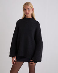 Amato Oversized Jumper in Black