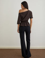 Domani Off the Shoulder Top in Chocolate