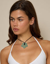 Flower Necklace in Resin Blue