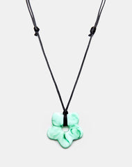 Flower Necklace in Resin Green