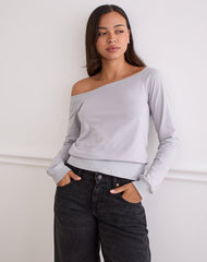 Yacin Slouchy Top in Silver